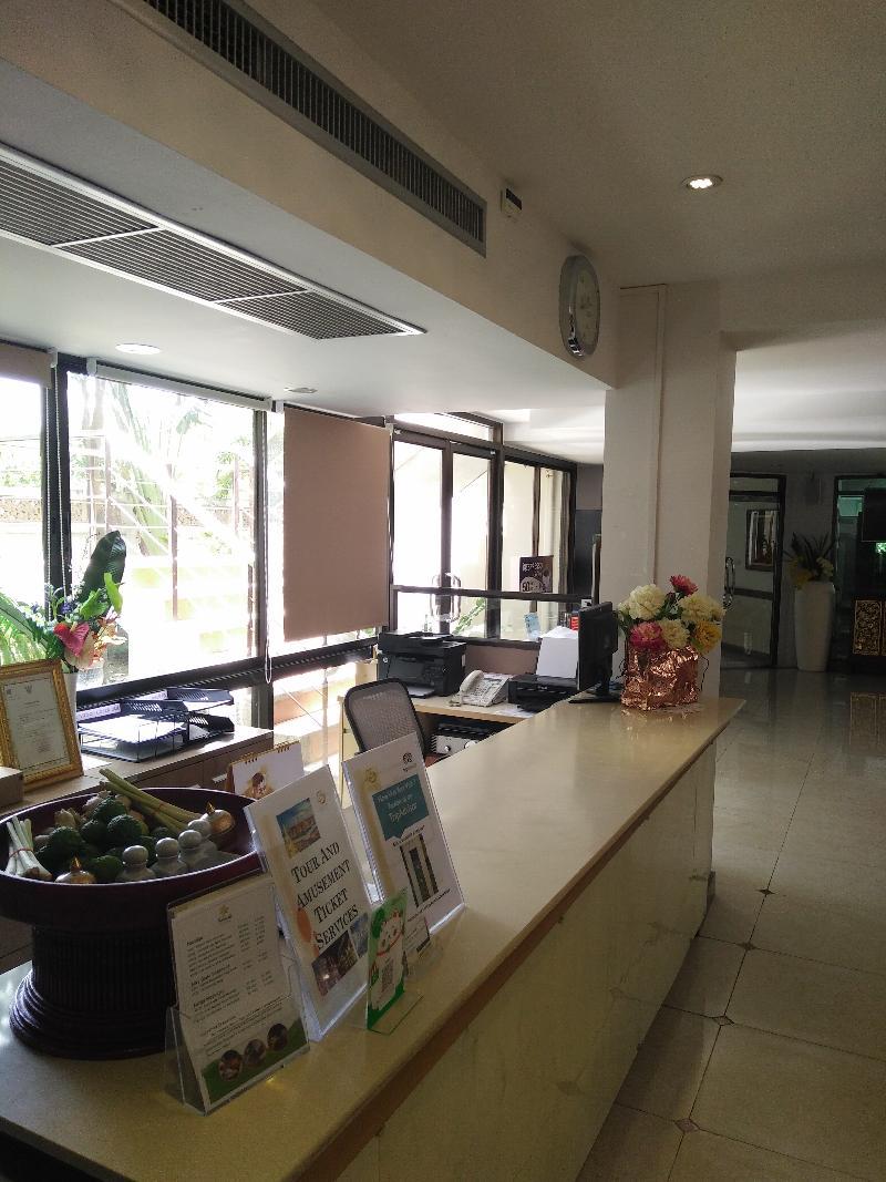 Lasalle Suites Hotel & Residence Bangkok Exterior foto